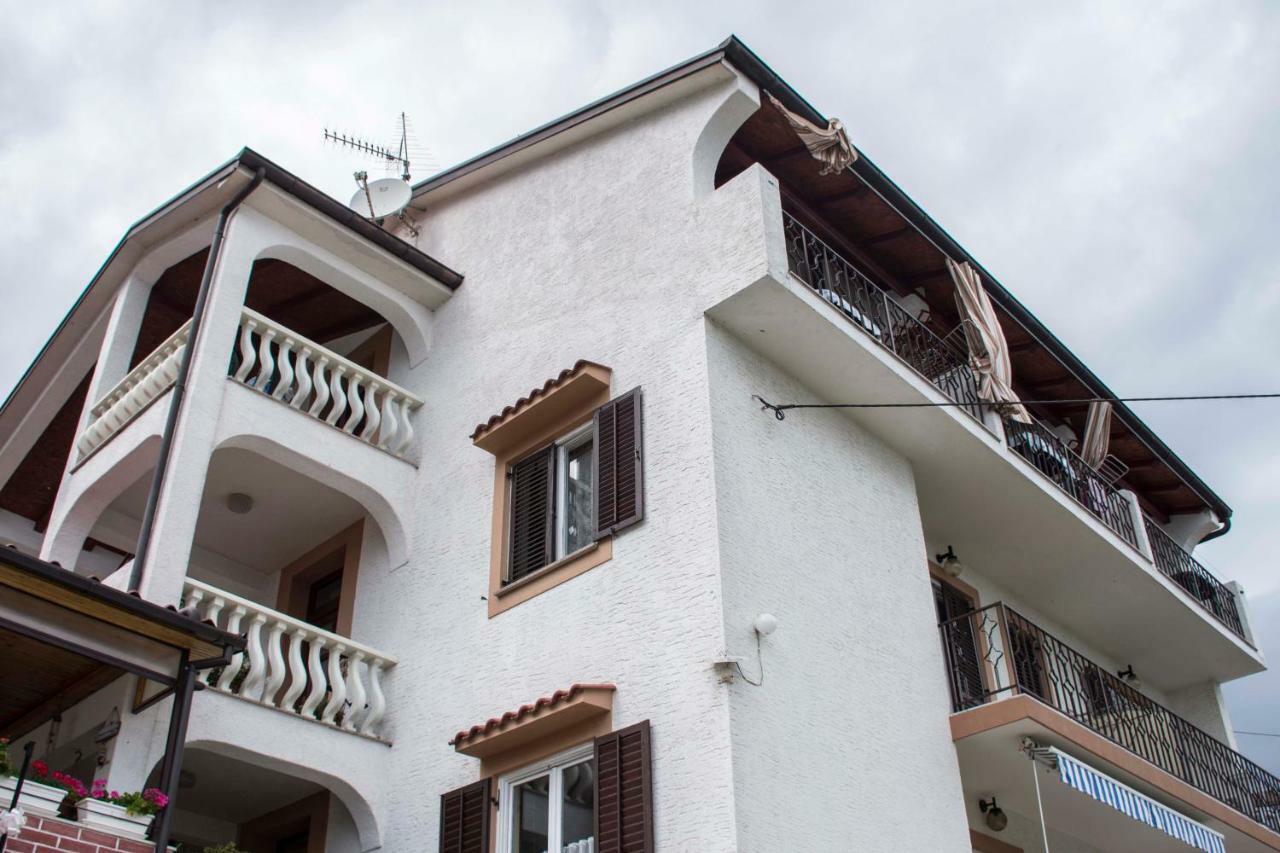 Guest House Ivo Lovran Zewnętrze zdjęcie